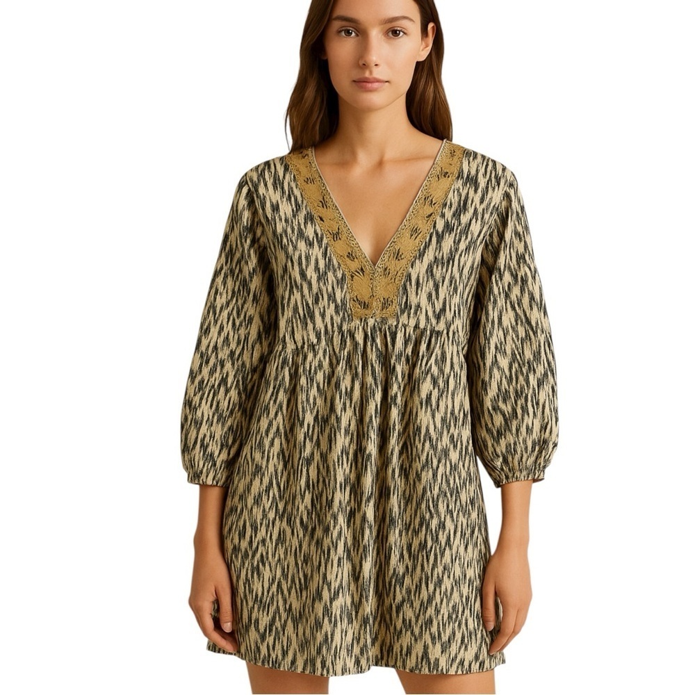 Zara Black and Cream Patterned Top